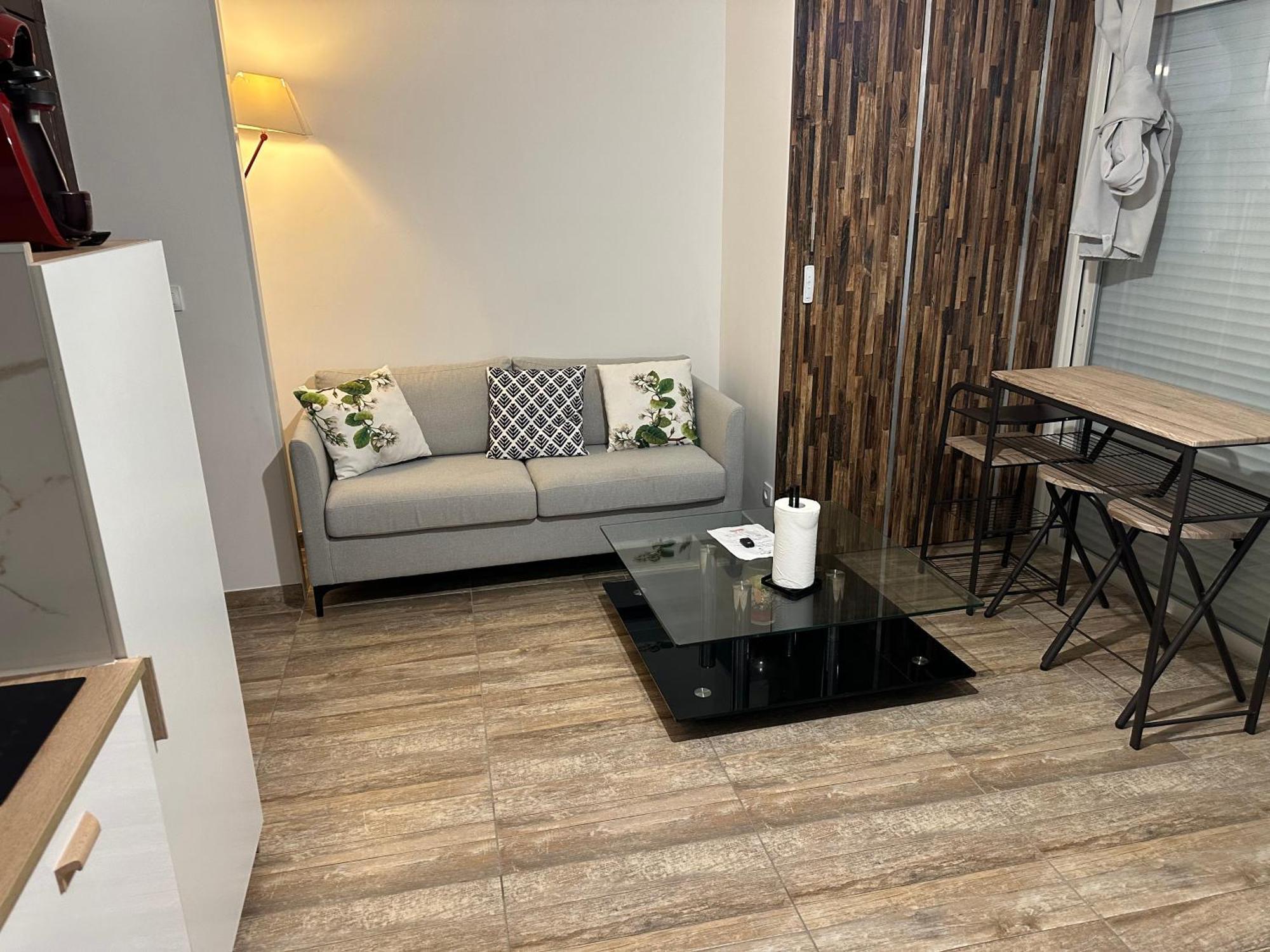 Appartement Prive Dans Villa Montauban Exterior photo